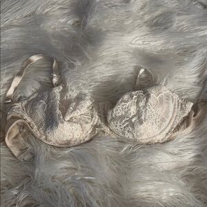 Victoria's Secret Cream Lace Balconette Bra